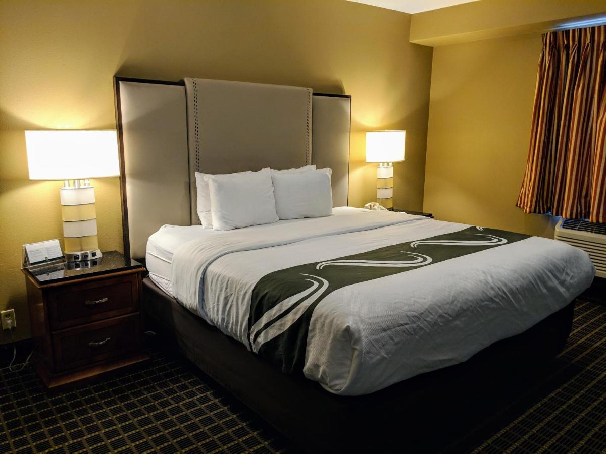 Quality Inn & Suites Westminster Seal Beach Exteriör bild