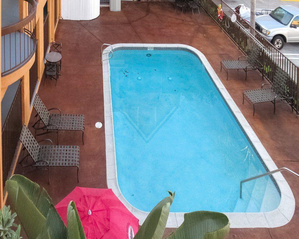 Quality Inn & Suites Westminster Seal Beach Exteriör bild